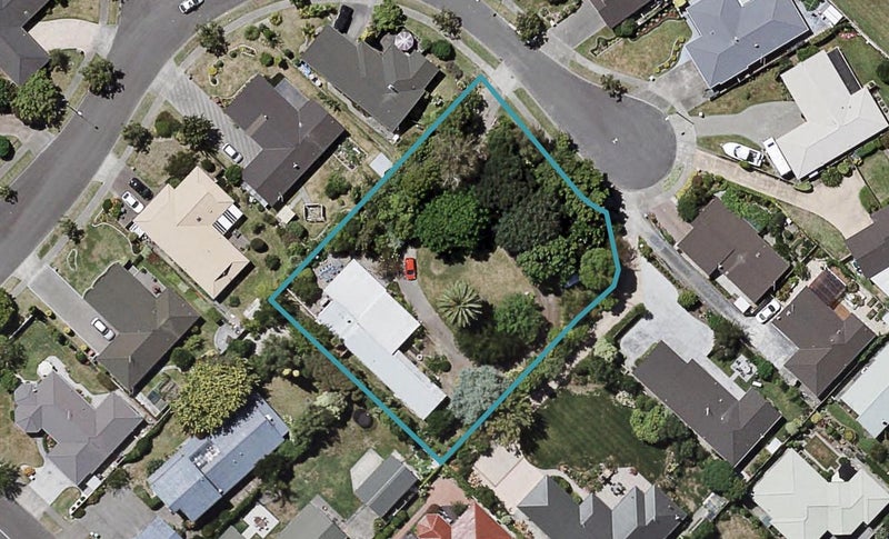 12 Hyatt Grove, Greenmeadows, Napier - Carousel 1