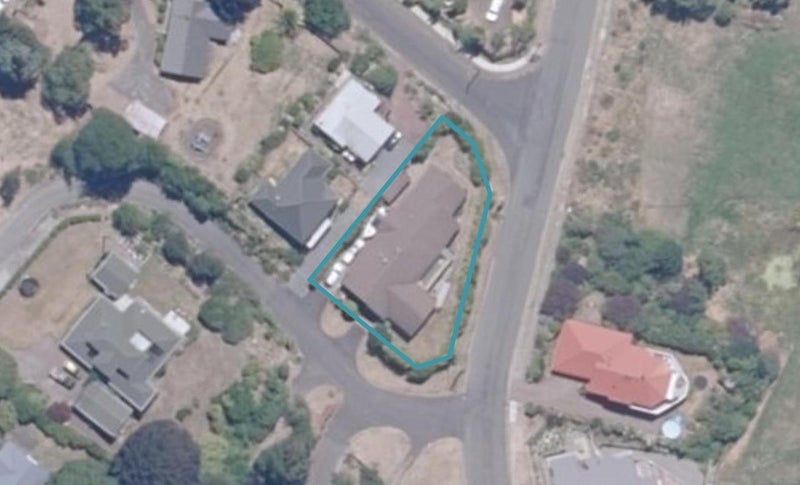 2 Morison Street, Nukuhau, Taupō - Carousel 1