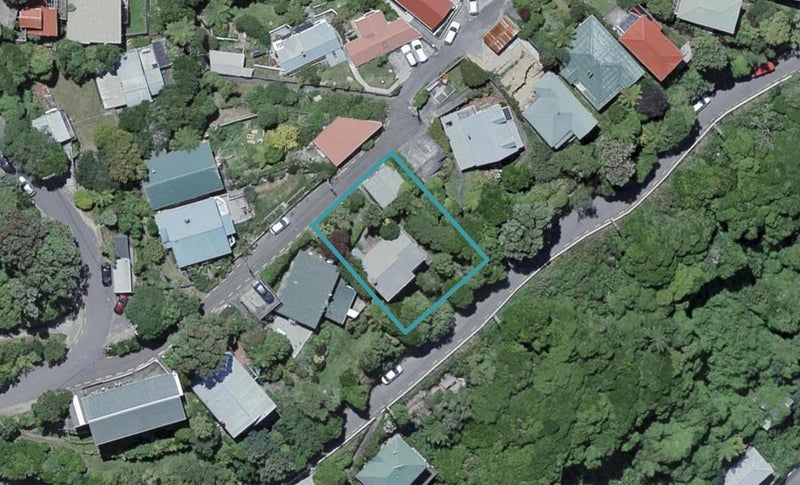 44 Mount Pleasant Road, Aro Valley, Wellington - Carousel 1