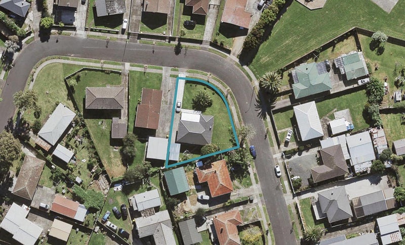 31 Convair Crescent, Mangere, Auckland - Carousel 1