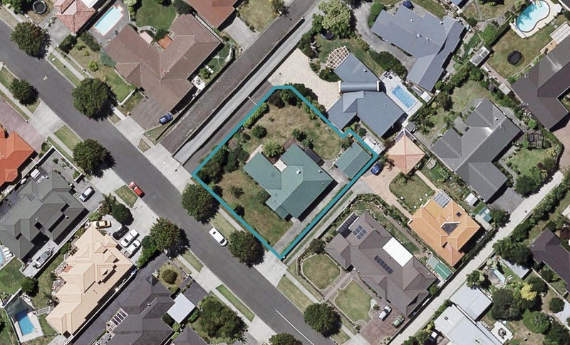 127 Avenue Road, Greenmeadows, Napier - Carousel 1