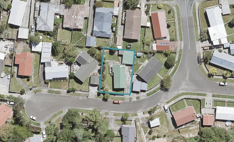 4 Jasper Grove, Birchville, Upper Hutt - Carousel 1