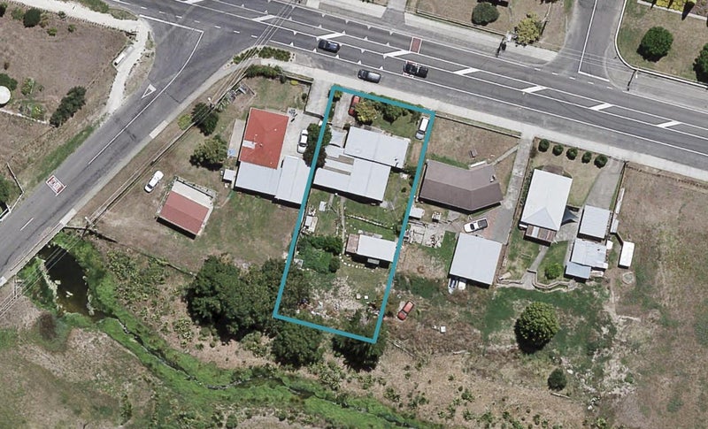 35 Maraekakaho Road, Bridge Pa, Hastings - Carousel 1