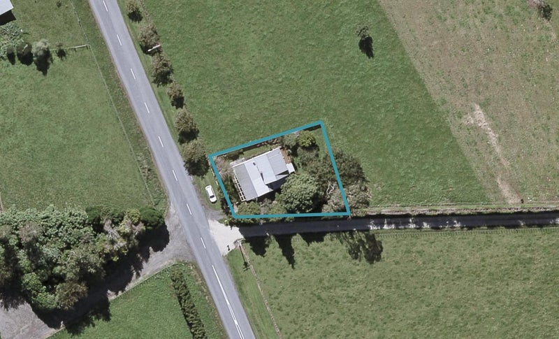 205 Richmond Road, LEPPERTON, NEW PLYMOUTH - Carousel 1