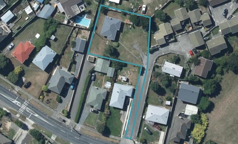 133 Te Pene Avenue, Titahi Bay, Porirua - Carousel 1
