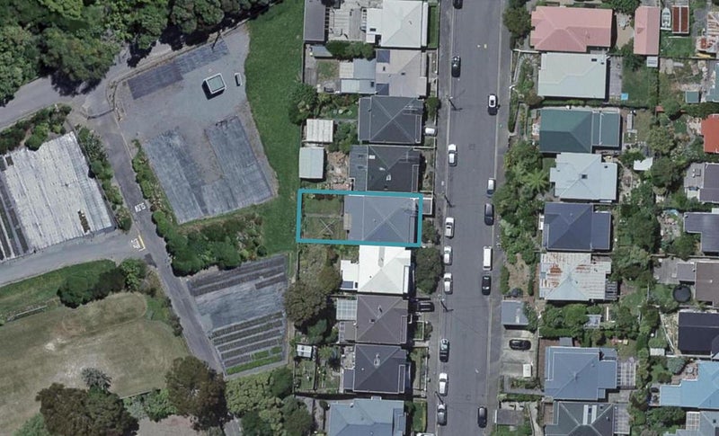 10 Emerson Street, Berhampore, Wellington - Carousel 1