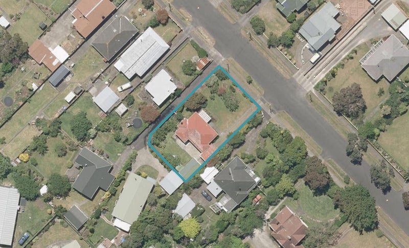 45 Caius Avenue, Gonville, Whanganui - Carousel 1