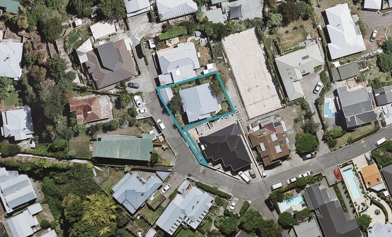 41 Cameron Road, Bluff Hill, Napier - Carousel 1