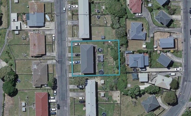 25 Taiaroa Street, Strathmore Park, Wellington - Carousel 1
