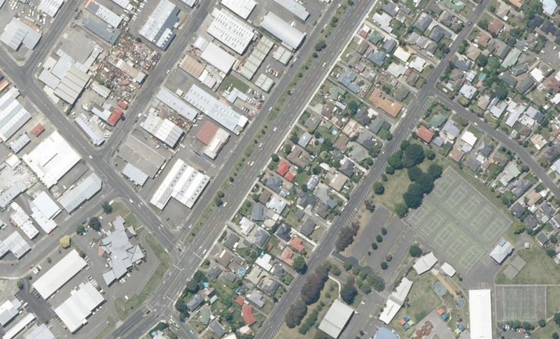 97 Taradale Road, Onekawa, Napier - Carousel 1