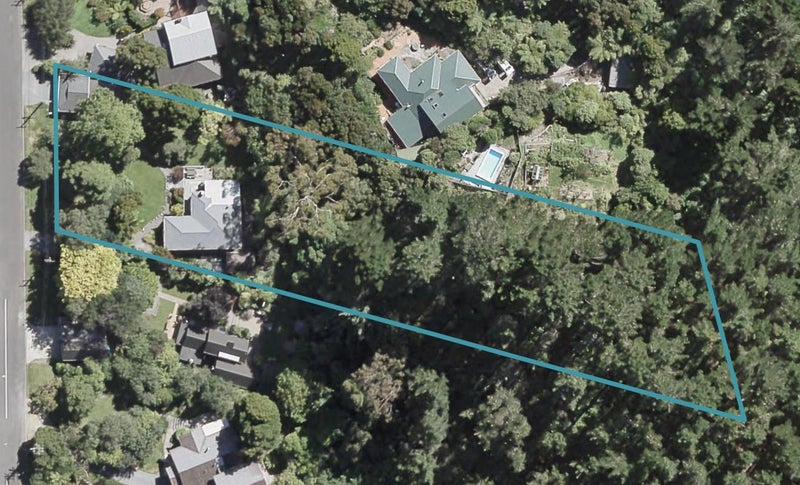 107 Pinehaven Road, Pinehaven, Upper Hutt - Carousel 1