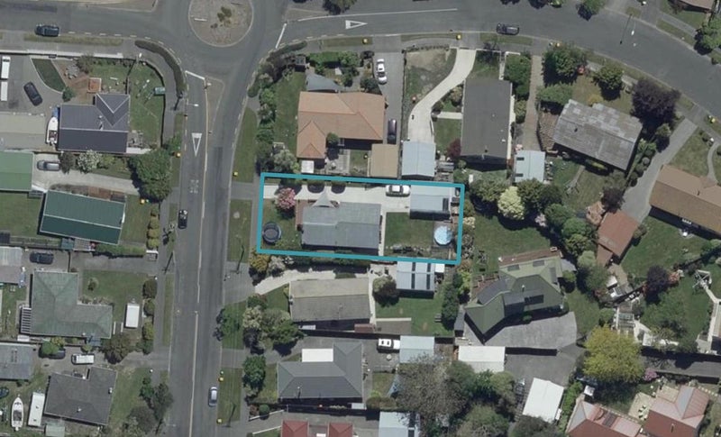 258 Grimseys Road, Redwood, Christchurch - Carousel 1