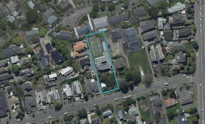 11 Taylors Avenue, Bryndwr, Christchurch - Carousel 1