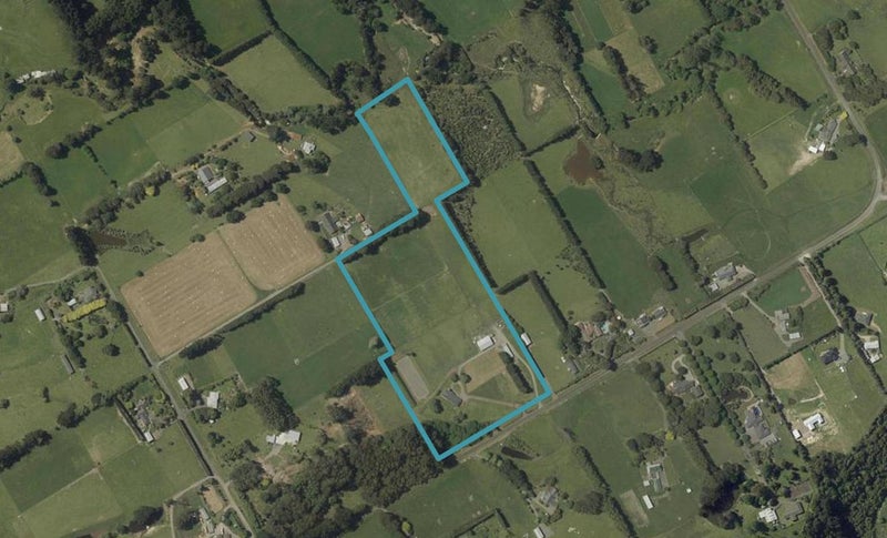 141 Hendersons Line, Kelvin Grove, Palmerston North - Carousel 1