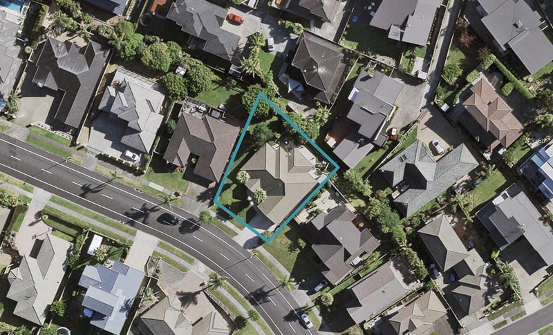 327 Hill Road, The Gardens, Auckland - Carousel 1