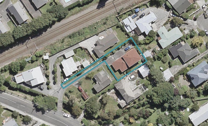 10A Terminus Street, Silverstream, Upper Hutt - Carousel 1