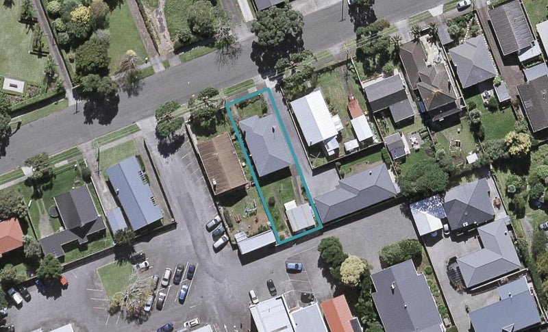 53 Whiteley Street, Moturoa, New Plymouth - Carousel 1