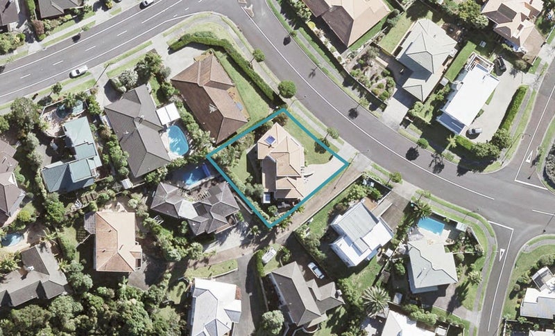 3 Caversham Drive, Torbay, Auckland - Carousel 1