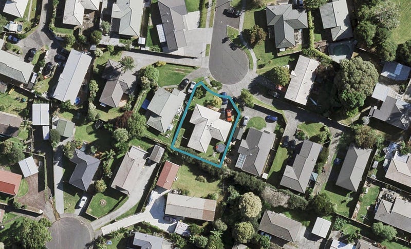 7 Woodlark Close, Weymouth, Auckland - Carousel 1