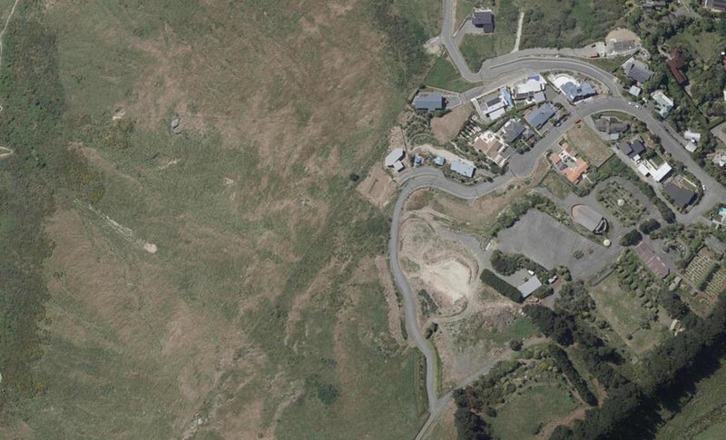 4 Rauhea Lane, Clifton, Christchurch - Carousel 1
