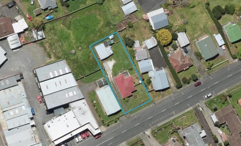 6 Station Road, Kamo, Whangarei - Carousel 1