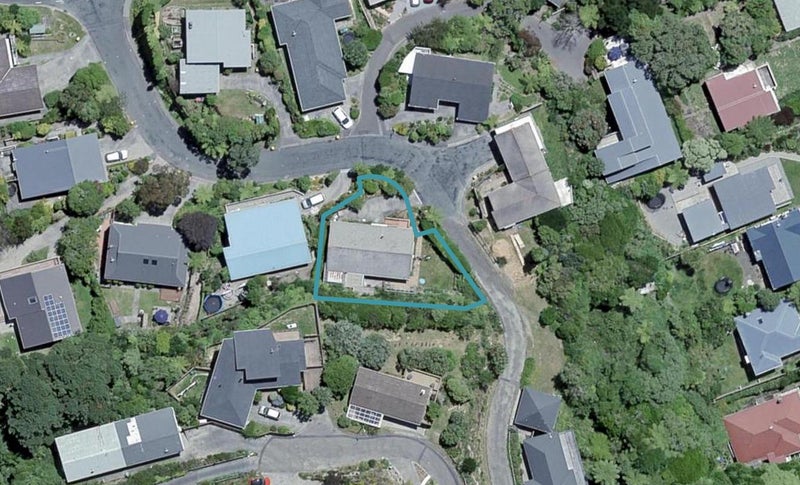2 Baxter Way, Karori, Wellington - Carousel 1