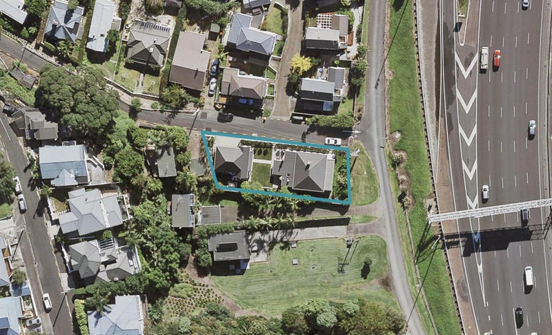 5 Beach Road, Northcote Point, Auckland - Carousel 1