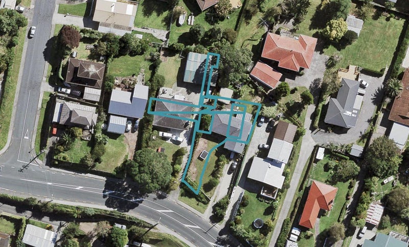 4/251 Don Buck Road, Massey, Auckland - Carousel 1