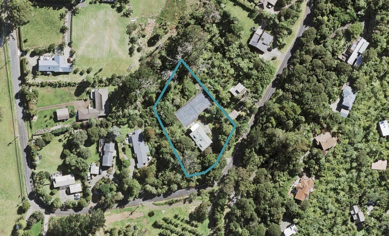 186 Carter Road, Oratia, Auckland - Carousel 1