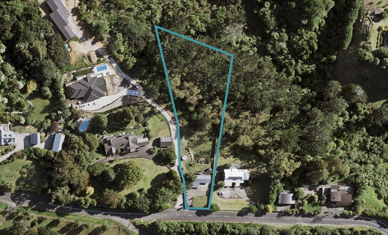 426 REDOUBT RD, Tōtara Park, Auckland - Carousel 1