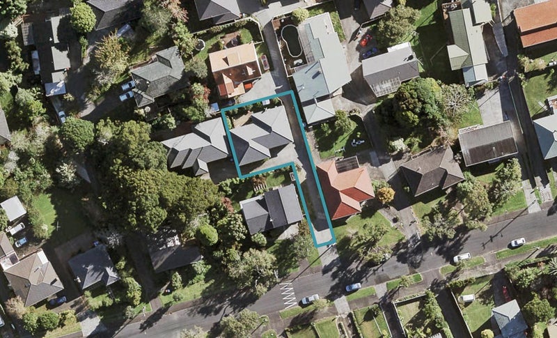 30A Batkin Road, New Windsor, Auckland - Carousel 1
