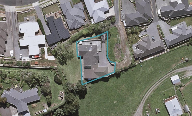 54B Alberta Road, Glen Avon, New Plymouth - Carousel 1