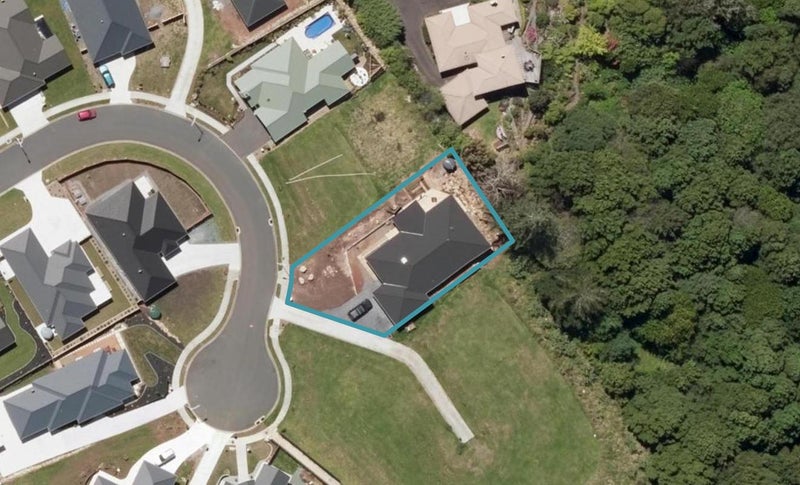 19 Michel Colombon Close, Maunu, Whangarei - Carousel 1
