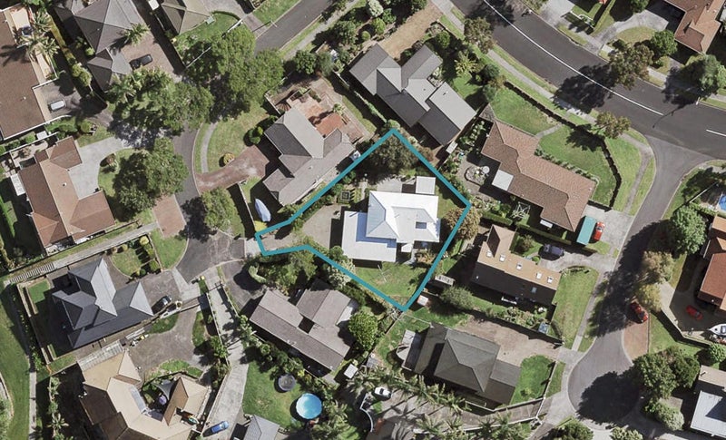 6 Elana Court, Conifer Grove, Takanini - Carousel 1