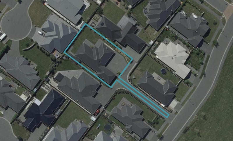 31 Josephine Crescent, Aidanfield, Christchurch - Carousel 1