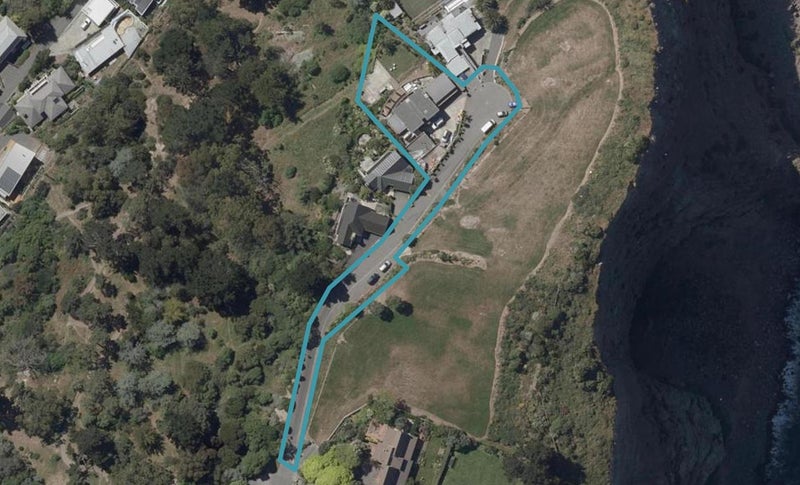 2 Searidge Lane, Scarborough, Christchurch - Carousel 1
