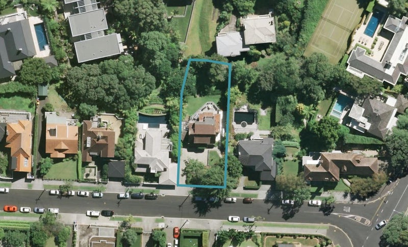 12 Canterbury Place, Parnell, Auckland - Carousel 1