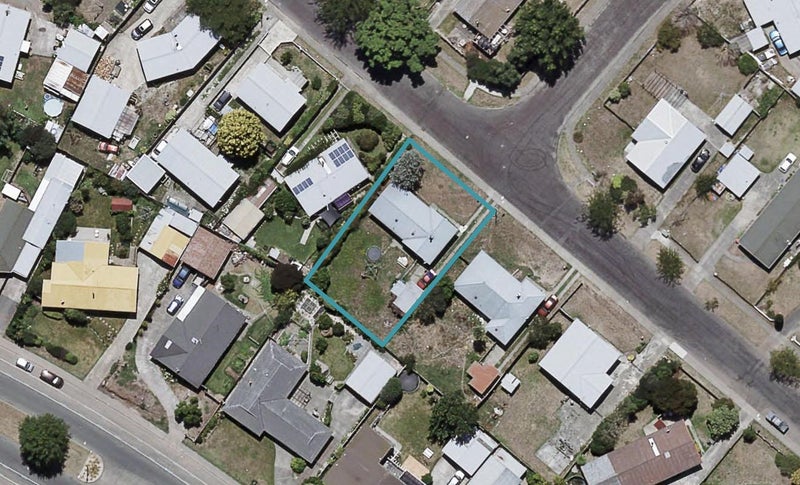 37 Yarmouth Road, Flaxmere, Hastings - Carousel 1