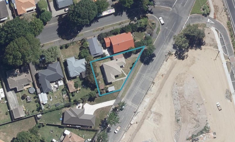 67 Old Farm Road, Hamilton East, Hamilton - Carousel 1