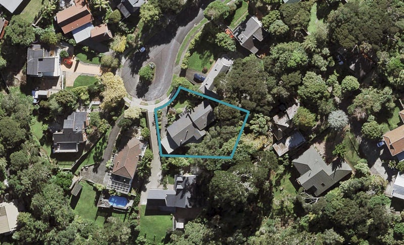 72 Holyoake Place, Chatswood, Auckland - Carousel 1
