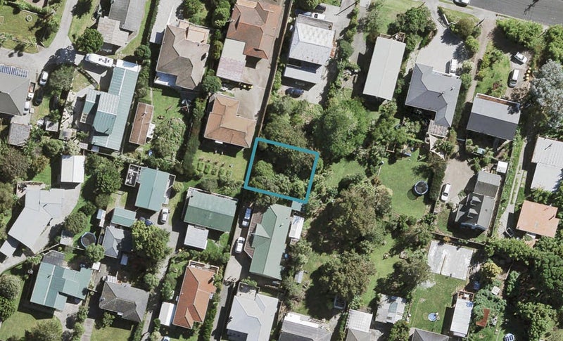 31B Evans Road, Glen Eden, Auckland - Carousel 1