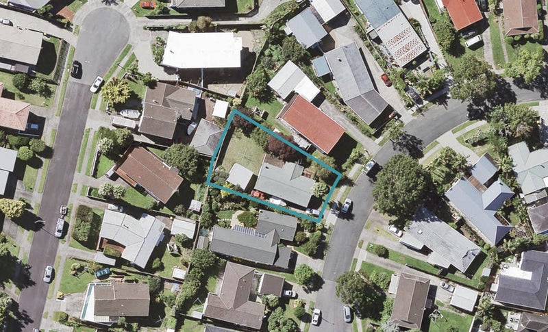 13 Pinero Place, Bucklands Beach, Auckland - Carousel 1