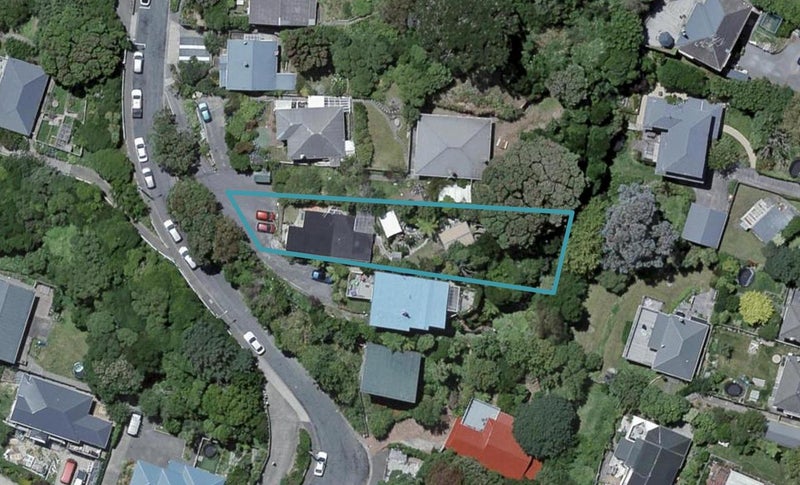 30A Totara Road, Miramar, Wellington - Carousel 1