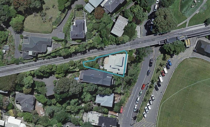 68 Salamanca Road, Kelburn, Wellington - Carousel 1