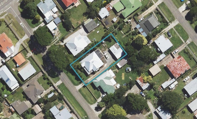 4 Kara Street, Outer Kaiti, Gisborne - Carousel 1