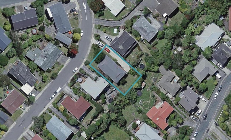 124 John Sims Drive, Johnsonville, Wellington - Carousel 1