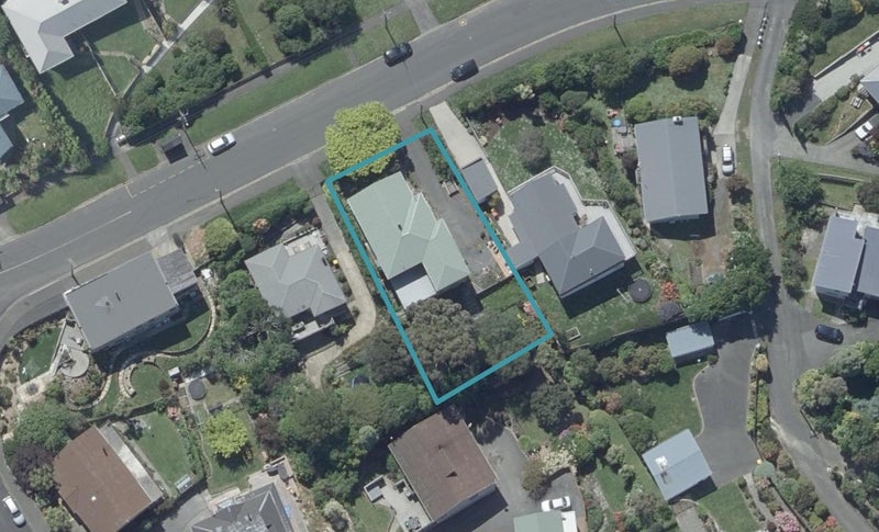 53 Aberdeen Road, Saint Clair, Dunedin - Carousel 1