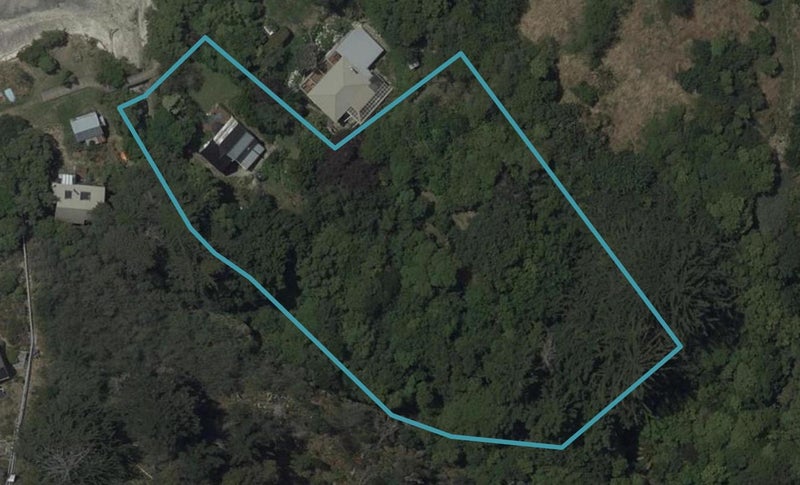 251 Marine Drive, Charteris Bay, Governors Bay - Carousel 1