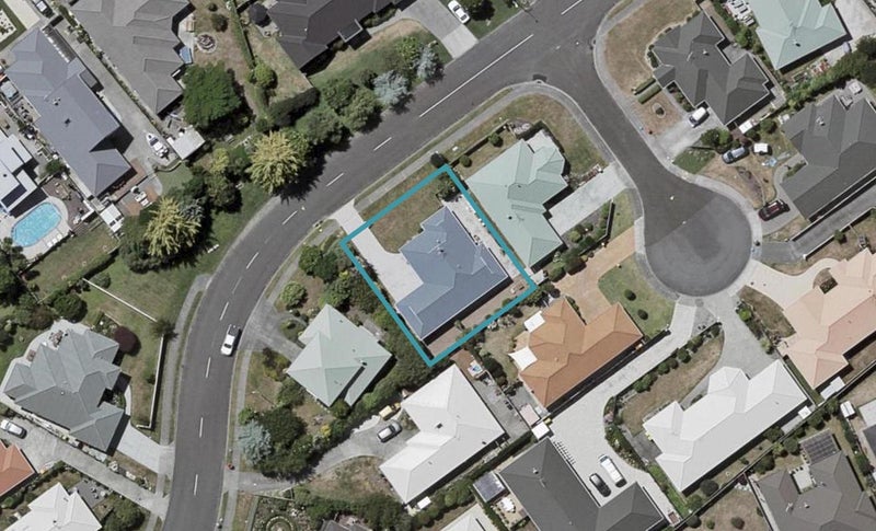 104 Cedar Drive, Paraparaumu Beach, Paraparaumu - Carousel 1