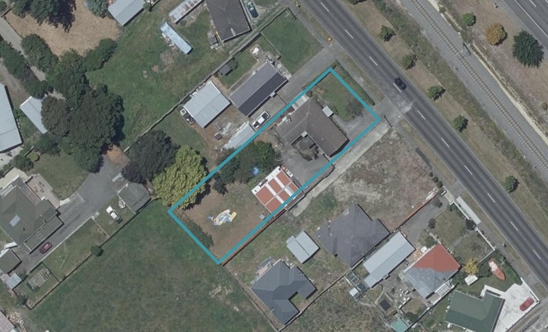 31 Railway Road, Bunnythorpe, Palmerston North - Carousel 1